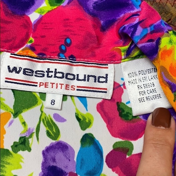 80s VINTAGE WATERCOLOR FLORAL BUTTON UP - Picture 3 of 4